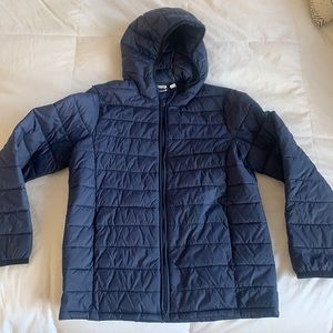 GAP  Navy lightweight puffer jacket.